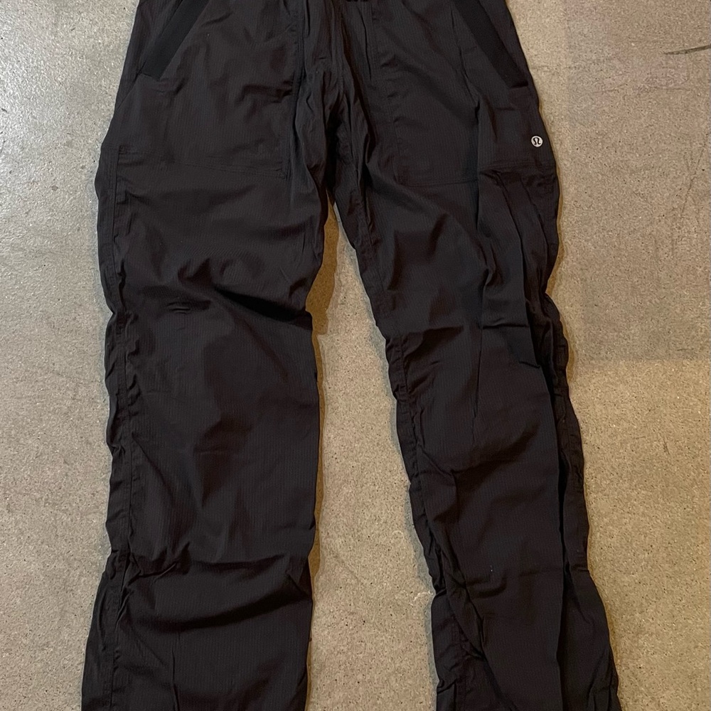 Lululemon Dance Studio Mid-Rise Pant
Regular